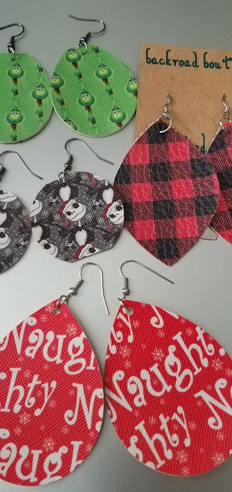 4 pair earring Bundle